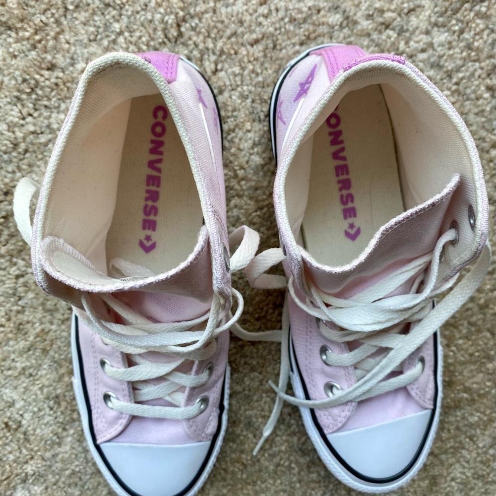Converse Chuck Taylor All Star High Tops - Picture 13 of 16